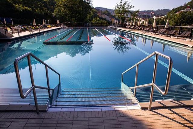Apartman Rezidence Certovka 2121 Free Parking Garage Karlovy Vary Exterior photo